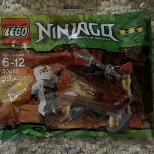 Lego Brand new in bag never opened #30086 ninja go master of spinjitzu age 6/12